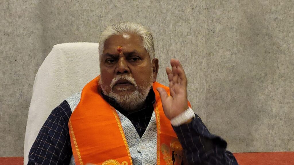 सहकारिता मंत्री प्रेम कुमार ने किसानों के लिए की बड़ी घोषणा, सब्जी उत्पादन को मिलेगा बढ़ावा 1 IMG-20241220-WA0054