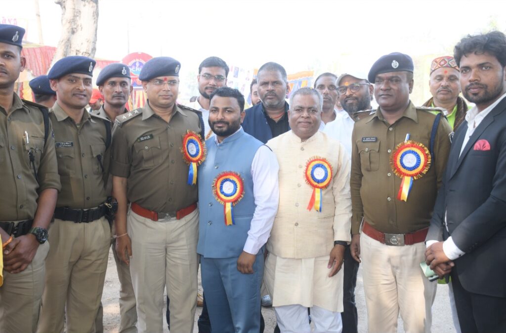 बाल नवोदय विद्यालय का 25वां वार्षिकोत्सव धूमधाम से संपन्न 2 1000518475