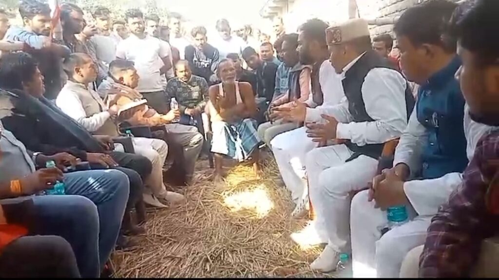 लोकतांत्रिक जन विकास पार्टी के राष्ट्रीय अध्यक्ष अरमान देव ने बेलधा गांव में पीड़ित परिवारों से की मुलाकात 1 Screenshot_20250213_190617_WhatsApp
