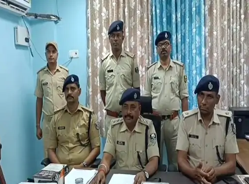 नालंदा में पत्नी और बेटे ने मिलकर कराई पति की हत्या: 16 साल पुराने संपत्ति विवाद का खौफनाक अंजाम, शूटर समेत तीन गिरफ्तार 2 nalanda police