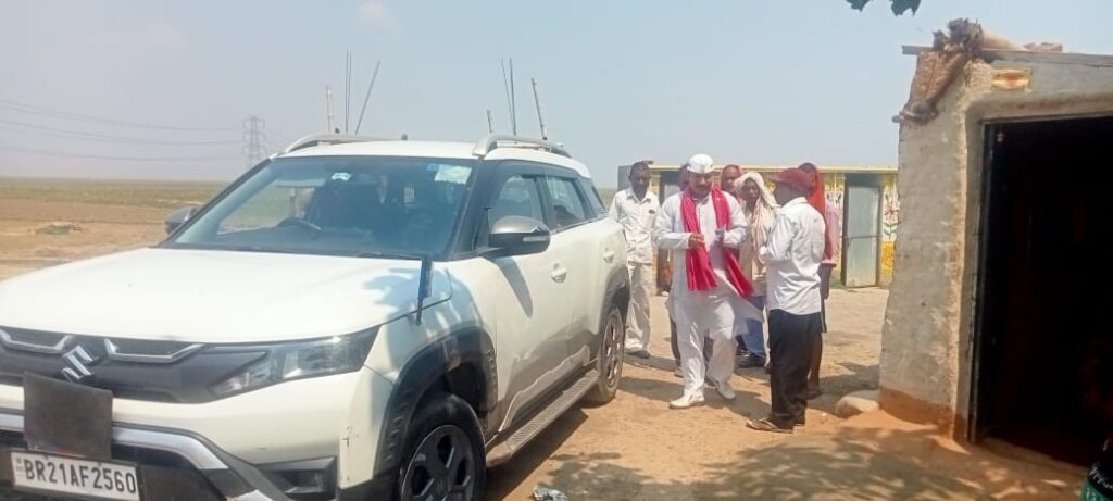 नालंदा जिले के सरमेरा प्रखंड में पहुंची "अतिपिछड़ा जगाओ, बिहार बचाओ यात्रा" – अरमान देव उर्फ मुकेश धानुक ने किया जनसंपर्क 3 1000654926