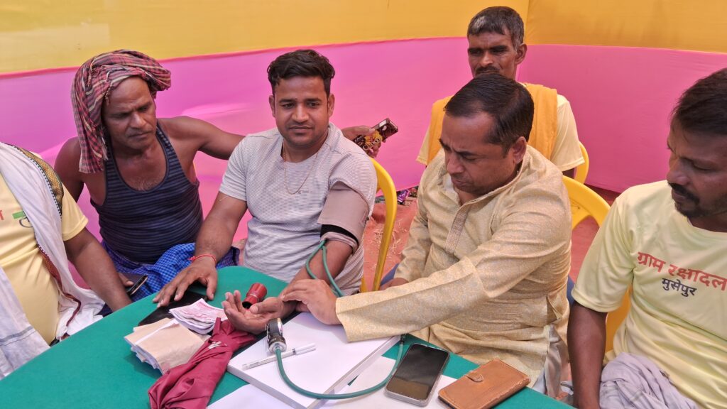मुसेपुर गाँव में बाबा बख्तौर की पूजा एवं जागरण का भव्य आयोजन, 70 वर्षों बाद फिर गूंजा भक्ति का स्वर 3 1000656404