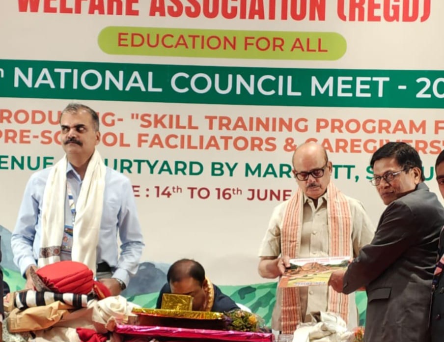 देशभर के शिक्षाविदों को मिला सम्मान, प्री-स्कूल शिक्षकों के लिए विशेष ट्रेनिंग पर दिया गया जोर 3 1000701405