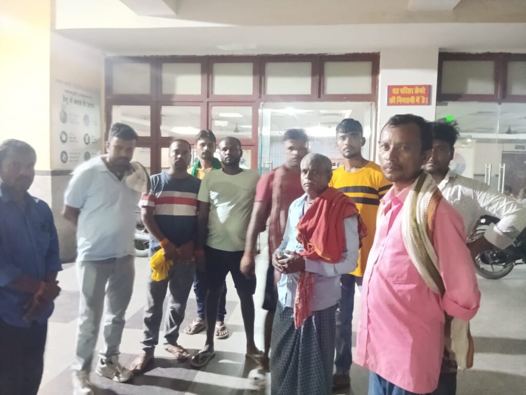 सड़क दुर्घटना में मनीष कुमार की मौत, परिवार में मचा कोहराम 1 IMG-20250612-WA0004