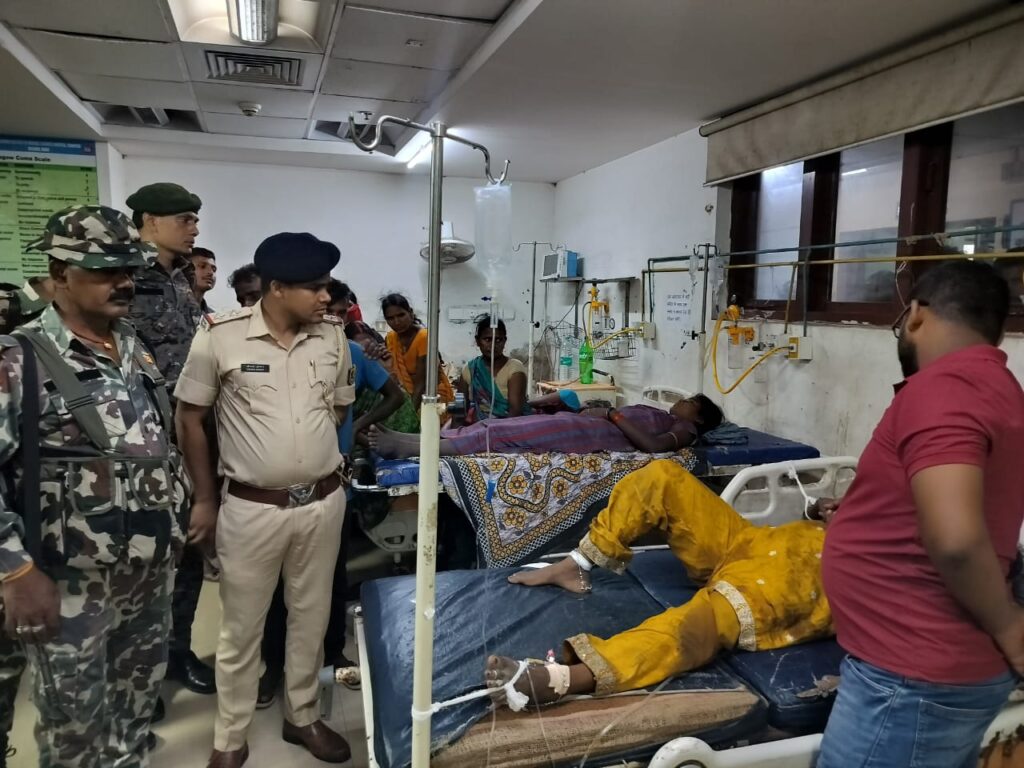 नालंदा: पावापुरी में एक ही परिवार के पांच लोगों ने खाया ज़हर, चार की मौत, कर्ज में डूबा था पूरा परिवार, विम्स पावापुरी में चल रहा इलाज 2 1000772449