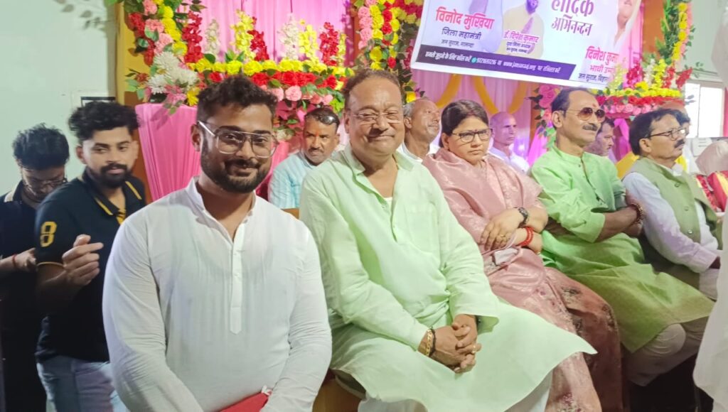 हम सत्ता नहीं, व्यवस्था बदलने निकले हैं" — बिहार में गरजे RCP सिंह, जन सुराज की सभा में जुटे हजारों लोग, आरसीपी सिंह ने दिया बदलाव का मंत्र 3 1000797032