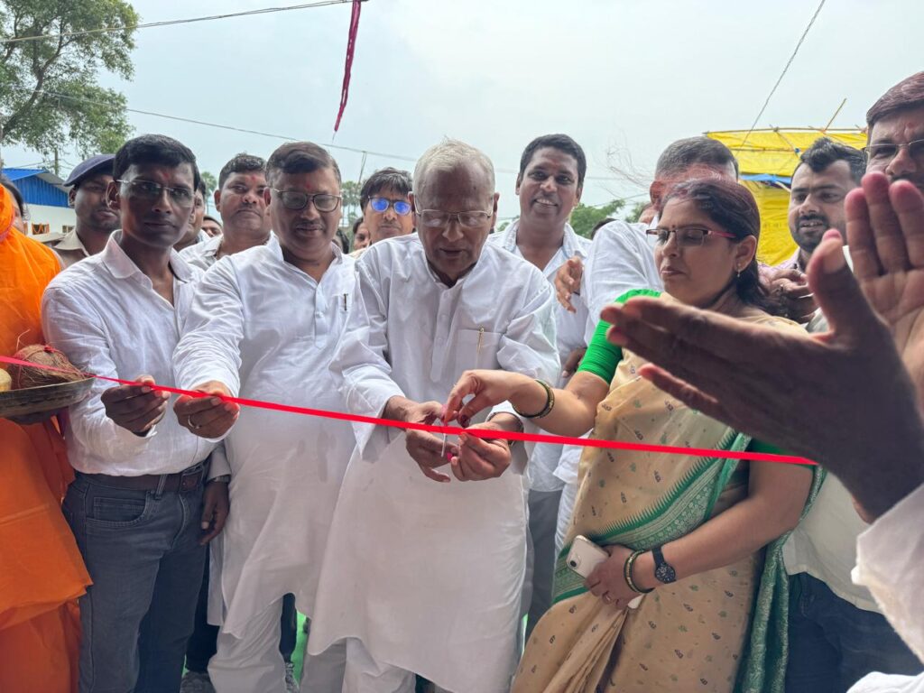 हरनौत विधायक ने किया 'क्षमा अदिति एग ट्रे एग्रो' का उद्घाटन, युवाओं को स्वरोजगार अपनाने का दिया संदेश 1 IMG-20250727-WA0133
