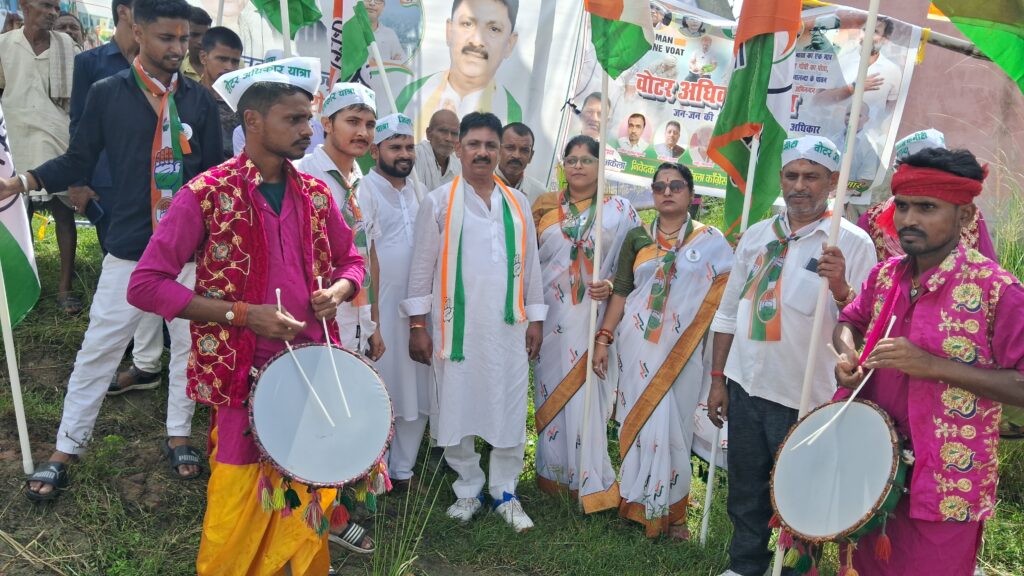नालंदा की धरती पर राहुल गांधी का ऐतिहासिक स्वागत, वोटर अधिकार यात्रा में उमड़ा जनसैलाब 2 1000849182