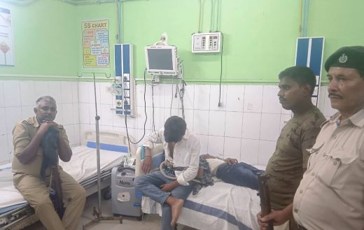 डिज्नीलैंड मेला में नशे में धुत बदमाशों की फायरिंग से मची भगदड़, भीड़ ने दोनों को पकड़ कर पीटा 1 WhatsApp-Image-2025-08-07-at-9.39.35-PM-e1754585801362