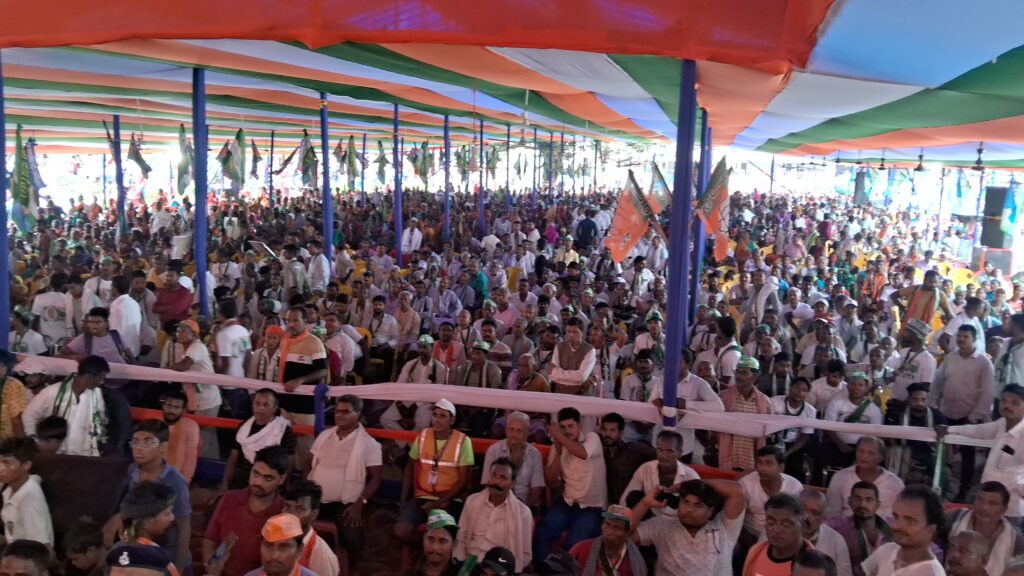 2025 चुनाव में 225 सीट जीतने का दावा : नालंदा में एनडीए का कार्यकर्ता सम्मेलन मे हजारों लोग हुए शामिल 2 1000903337