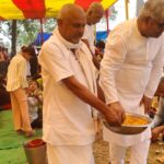 हरनौत-चेरो सूर्य मंदिर परिसर में आयोजित तीन दिवसीय नारायण पीठ पर मानव धर्मशास्त्र कथा भंडारा के साथ हुआ संपन्न