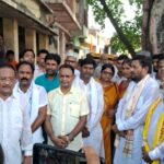 राजगीर मलमास मेला हत्याकांड : जनसुराज के शिष्टमंडल ने पीड़ित परिवार से की मुलाकात, आर्थिक सहायता सौंपी