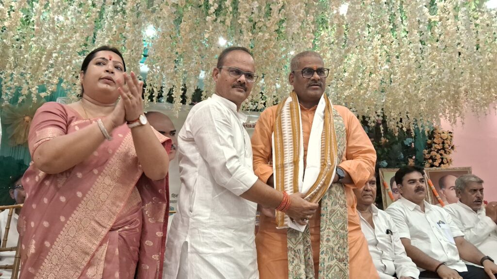 डॉ. श्यामा प्रसाद मुखर्जी का योगदान देश कभी नहीं भूल सकता : मंत्री प्रमोद कुमार चंद्रवंशी 5 1001576279