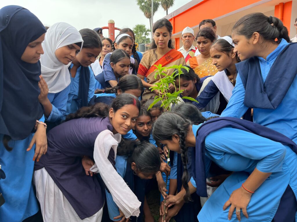 बिहार में सरकारी शिक्षा को मिलेगा नया आयाम: 551 मॉडल स्कूलों का शुभारंभ, नालंदा के 20 विद्यालय भी बने 'सरस्वती विद्या निकेतन' 5 1001613291