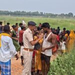अवैध बालू खनन के दौरान धसान में दबकर किशोर की मौत