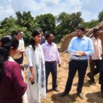 तेलहाड़ा उत्खनन स्थल का जिलाधिकारी ने किया निरीक्षण, तिलाधक विश्वविद्यालय के पुरातात्विक अवशेषों के संरक्षण और डॉक्यूमेंट्री तैयार कराने का दिया निर्देश