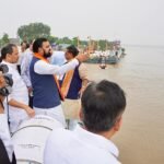 मुख्यमंत्री सम्राट चौधरी ने नवगछिया में राघोपुर तटबंध का किया निरीक्षण, बाढ़ तैयारियों की समीक्षा