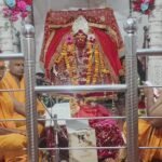 कलश स्थापना के साथ शारदीय नवरात्र शुरू, मां आशापुरी मंदिर में विशेष पूजा-अर्चना