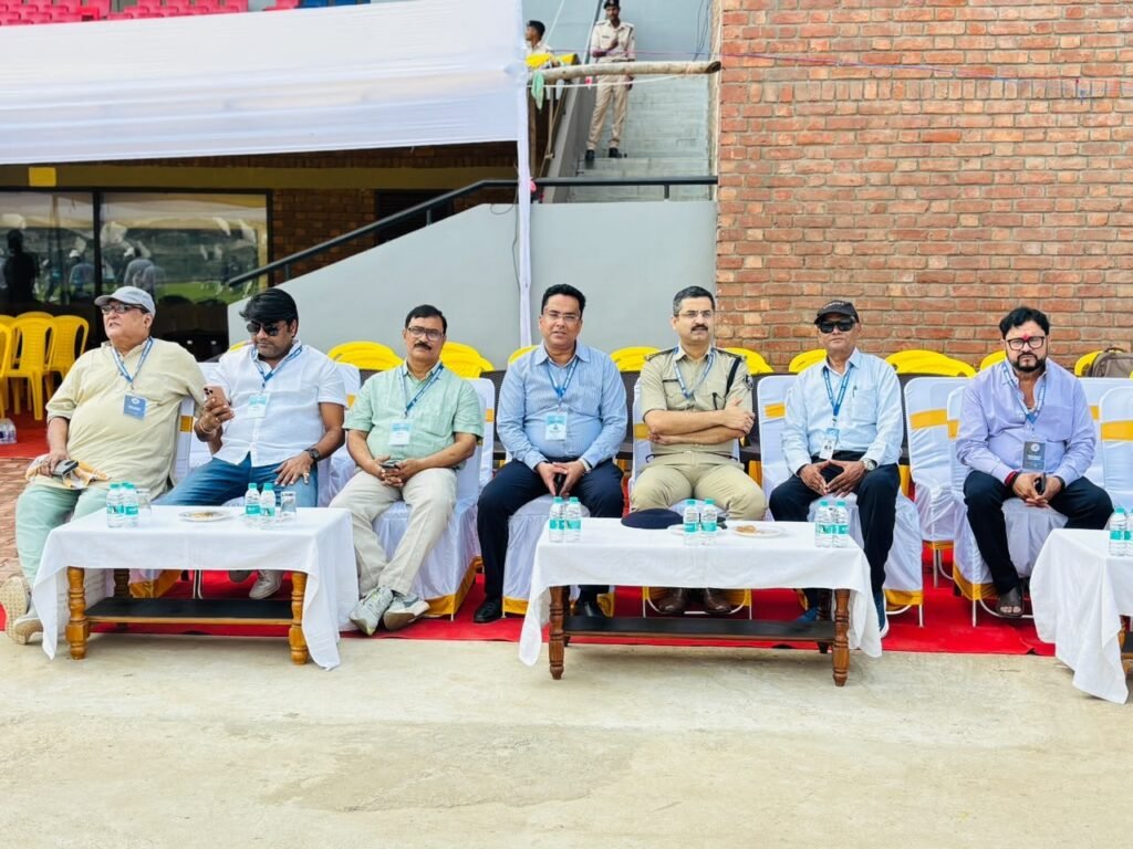 राजगीर में रणजी का धमाकेदार आगाज, रिंकू सिंह और माधव कौशिक के शतकों से यूपी का पलड़ा भारी 3 WhatsApp Image 2026 10 12 at 7.03.26 AM 2