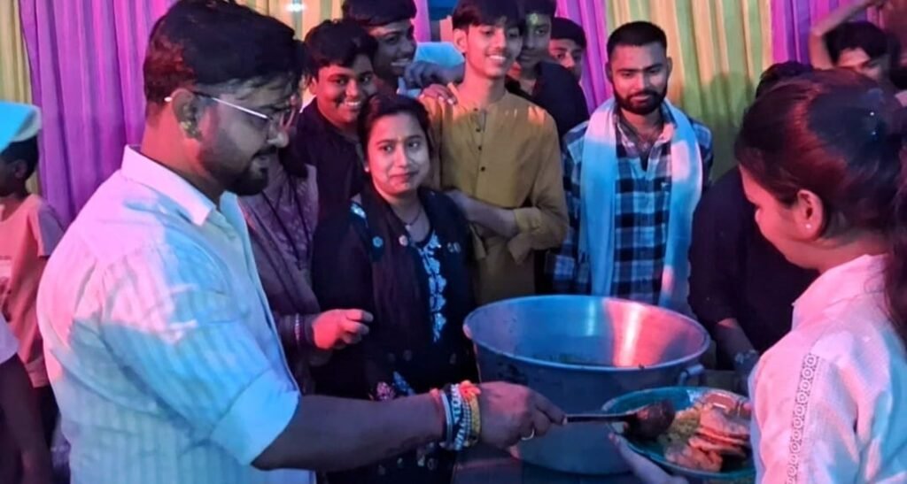 खाटू श्याम मंदिर के जन्मोत्सव पर भव्य भंडारा, 2 हजार से अधिक श्रद्धालुओं ने ग्रहण किया प्रसाद 2 WhatsApp Image 2026 10 29 at 5.52.25 AM